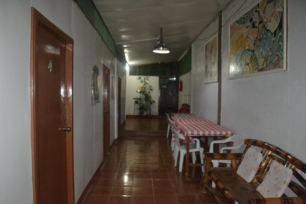 Mabini Pensione Puerto Princesa Exterior foto