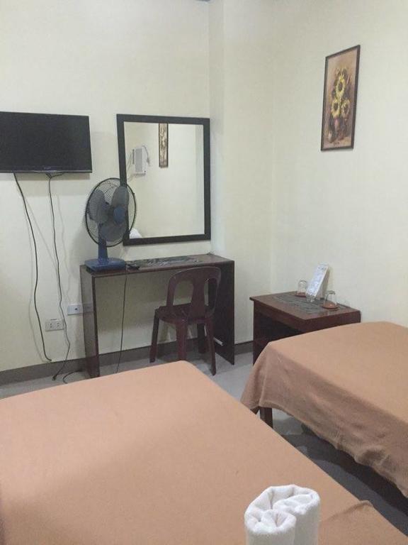 Mabini Pensione Puerto Princesa Exterior foto